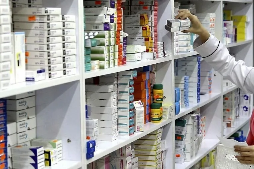 محمدبیگی: پرونده فروش اینترنتی دارو باز است